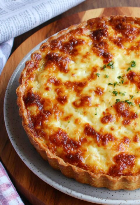 Mary Berry Cheese and Onion Quiche Recipe
