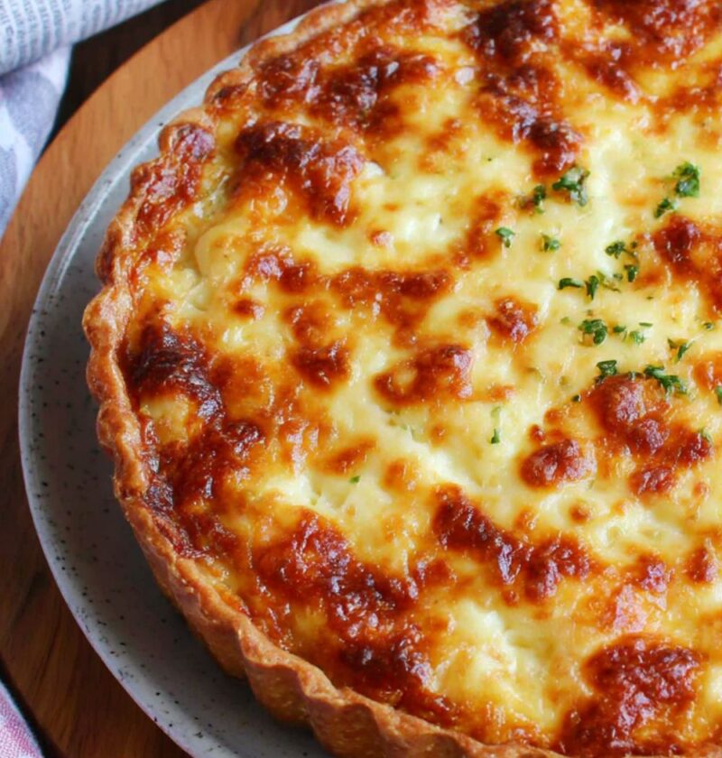 Mary Berry Cheese and Onion Quiche Recipe